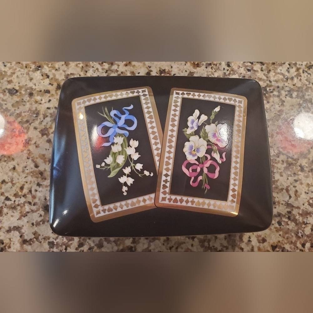 Tiffany & Co Sybil Connolly Floral Bouquet Playing Card Porcelain Trinket Box
